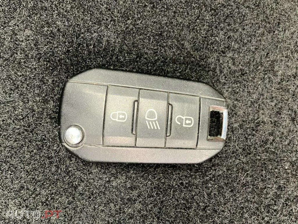 Peugeot 2008 1.2 PureTech Style