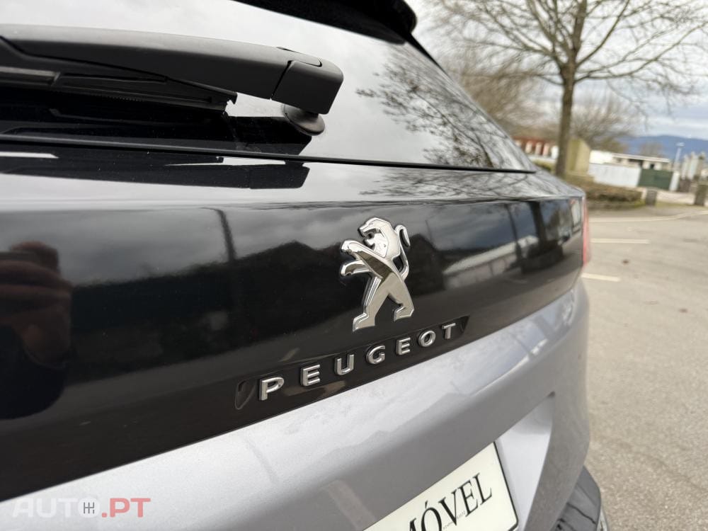 Peugeot 3008 1.2 PureTech Allure Pack EAT8