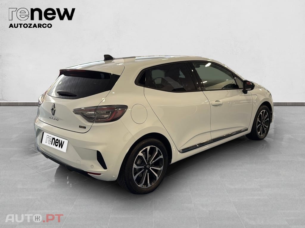 Renault Clio Clio E-Tech Full Hybrid