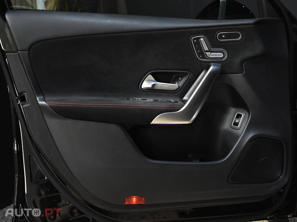 Mercedes-Benz A 250 e AMG Line 8G-DCT AMG Line