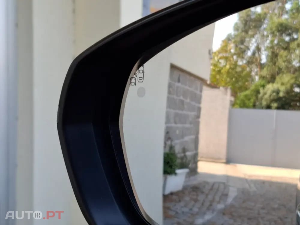 Peugeot 3008 1.5 BlueHDi Allure EAT8