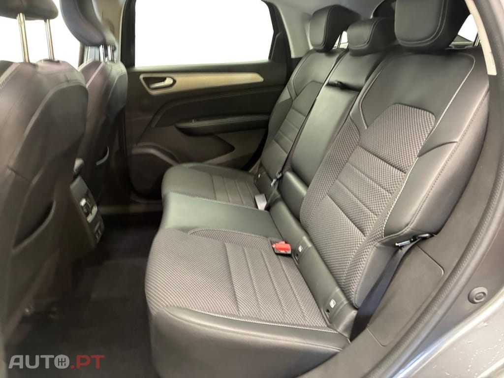 Renault Arkana E-Tech Techno