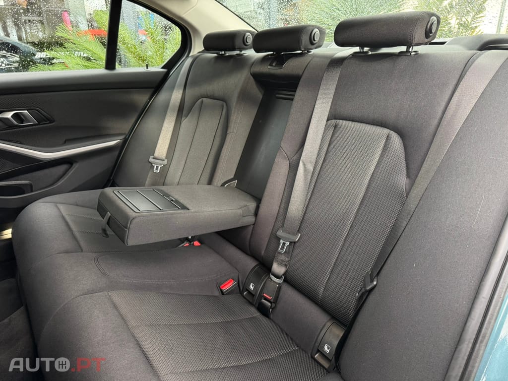 BMW 330 e Corporate Edition Auto