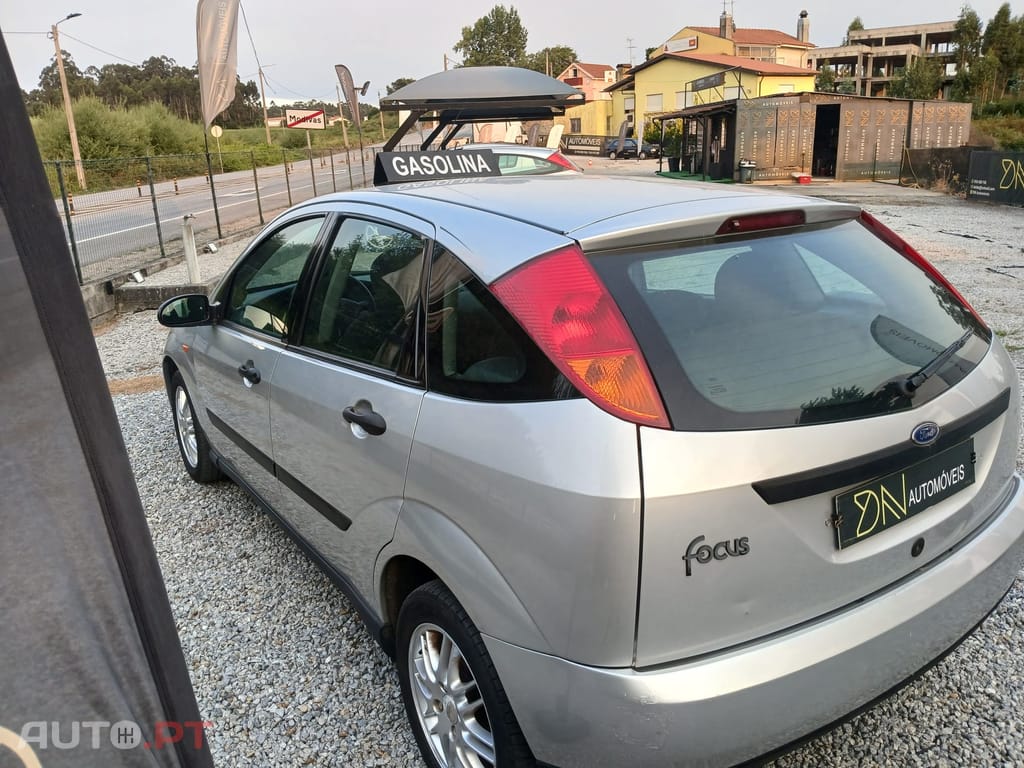 Ford Focus 1.4 Ambiente