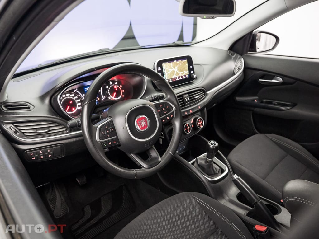 Fiat Tipo 1.3 M-Jet Lounge