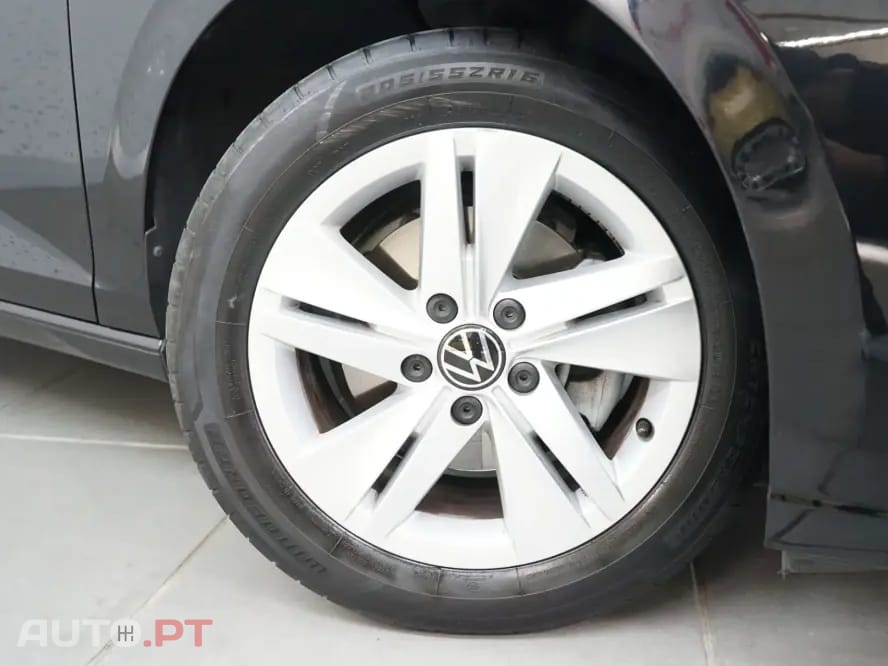 Volkswagen Golf 1.0 TSI Confortline