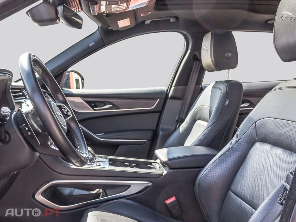 Jaguar F-Pace I.V.A DEDUTIVEL F-PACE P400e AWD S 