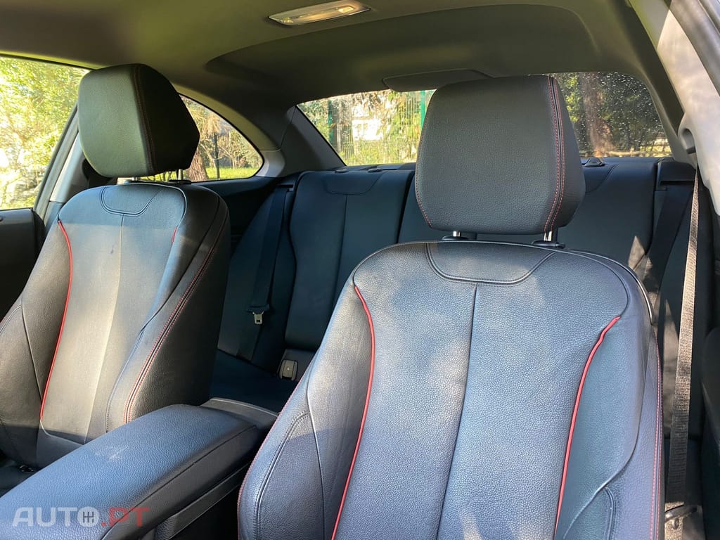 BMW 218 d Line Sport Auto