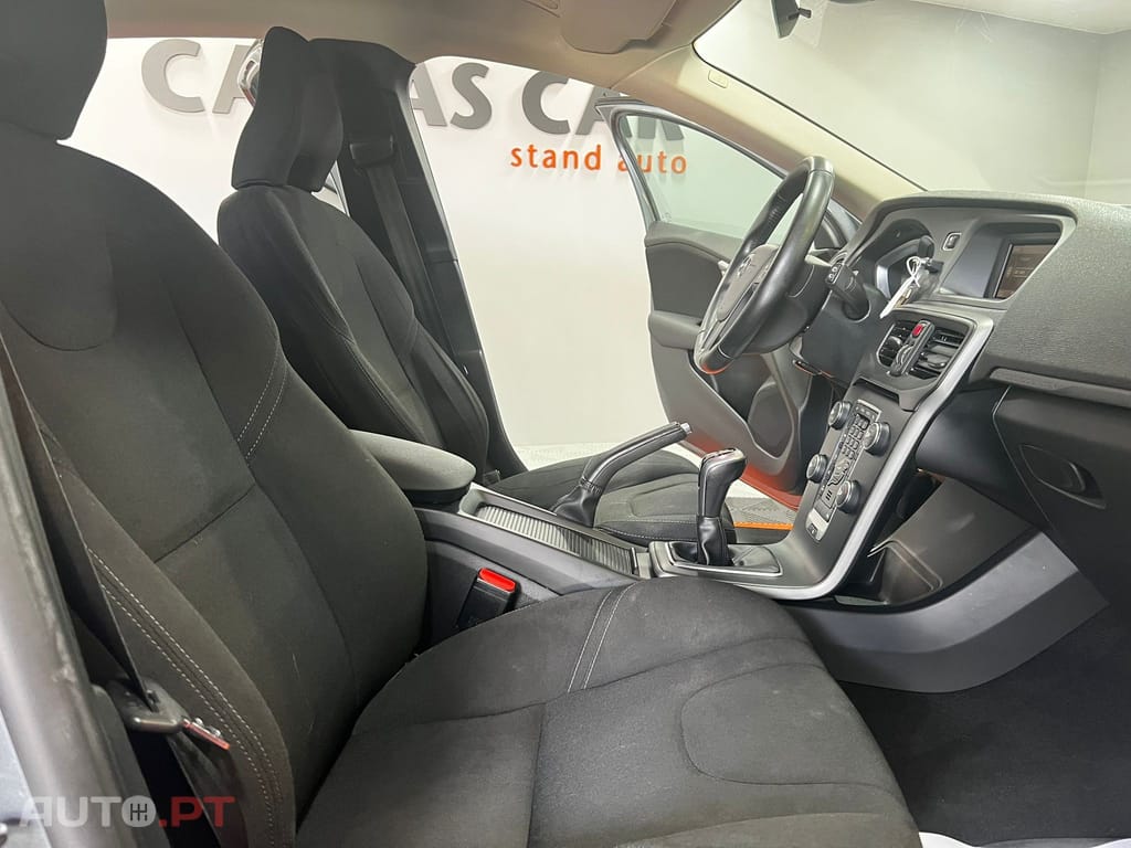 Volvo V40 Cross Country 2.0 D2 Summum