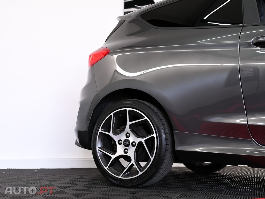 Ford Fiesta 1.5 EcoBoost S&S ST X