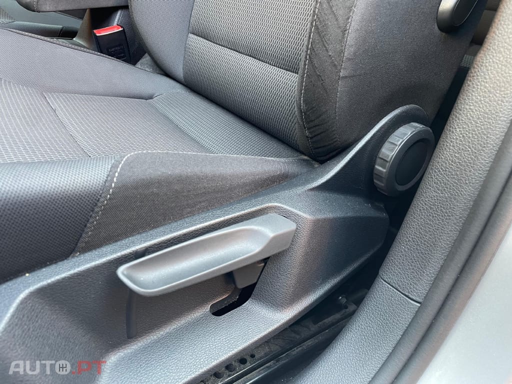 Volkswagen Golf Variant 1.0 TSI CONFORTLINE