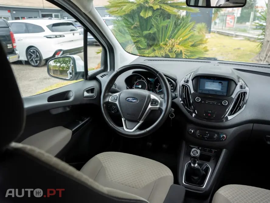 Ford Tourneo 1.0 EcoBoost Ambiente