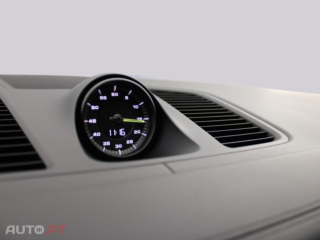 Porsche Cayenne TURBO S