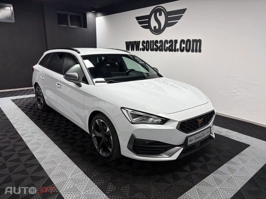 Cupra Leon 1.4 e-Hybrid MID DSG