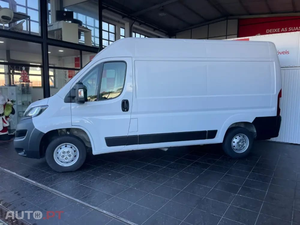 Peugeot Boxer 2.2 BlueHDi 333 L2 CD