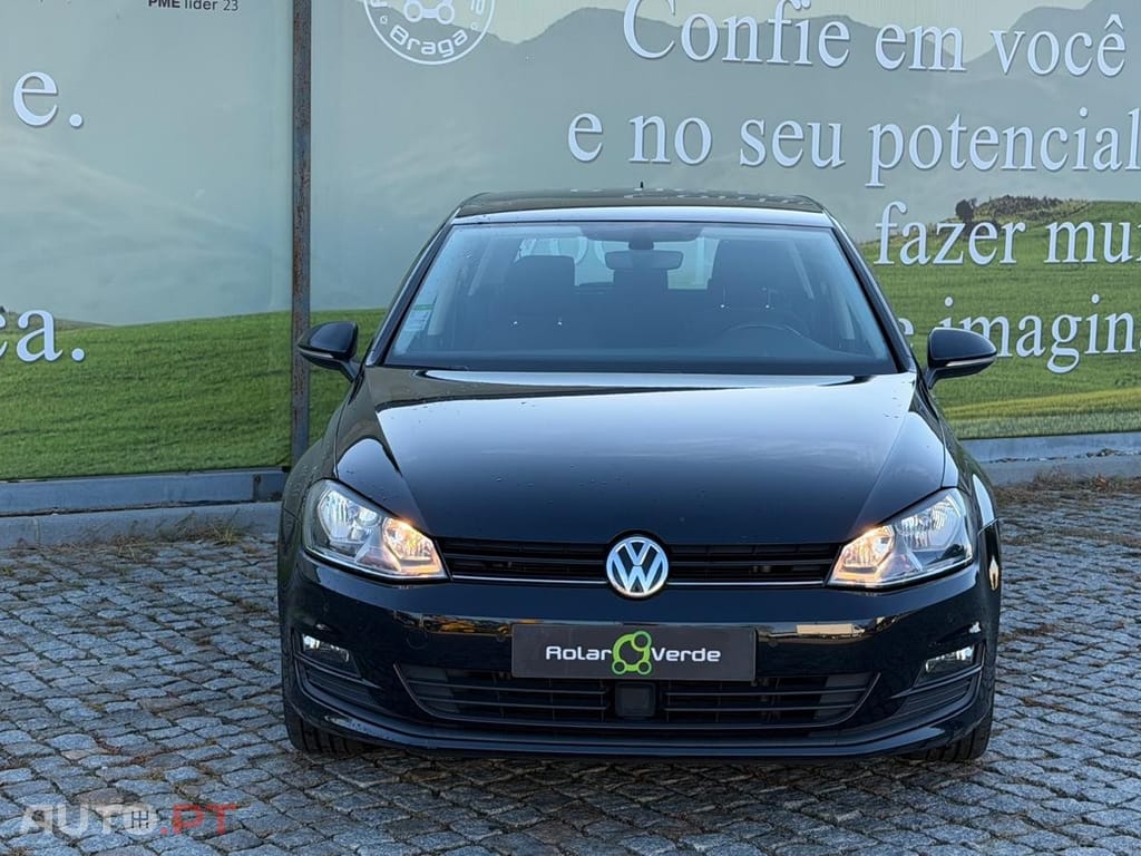 Volkswagen Golf 1.6 TDI Confortline DSG