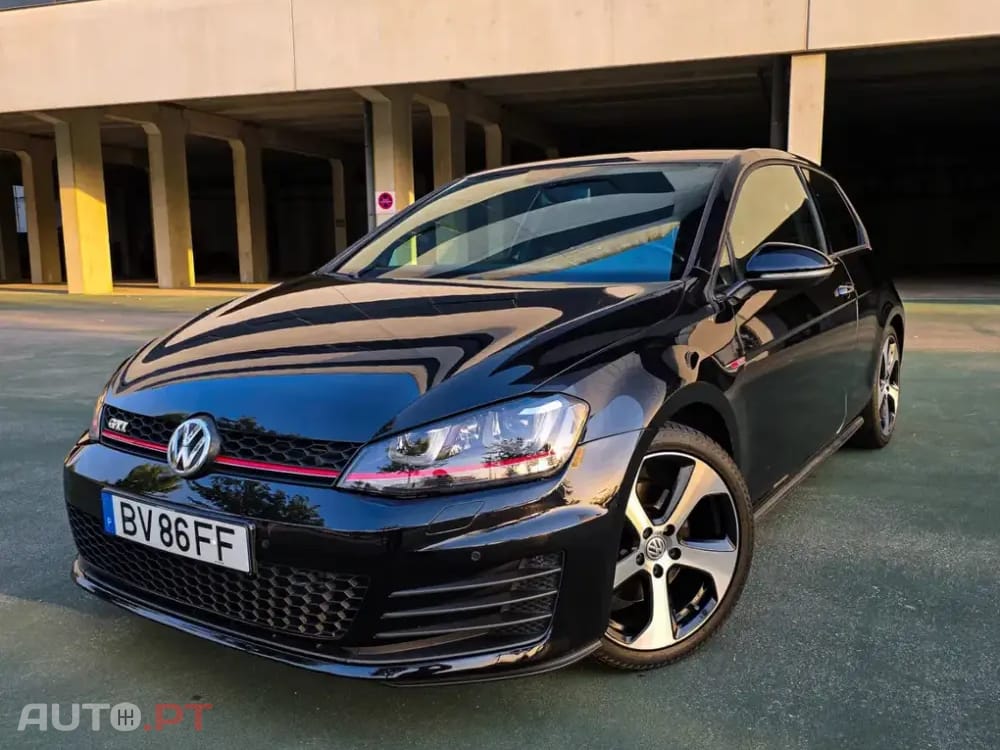 Volkswagen Golf 2.0 TSi GTI