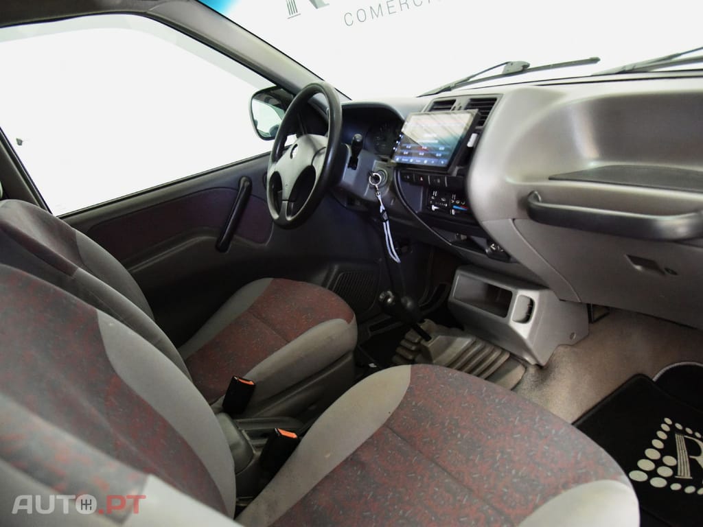 Nissan Terrano II 2.7TD AC