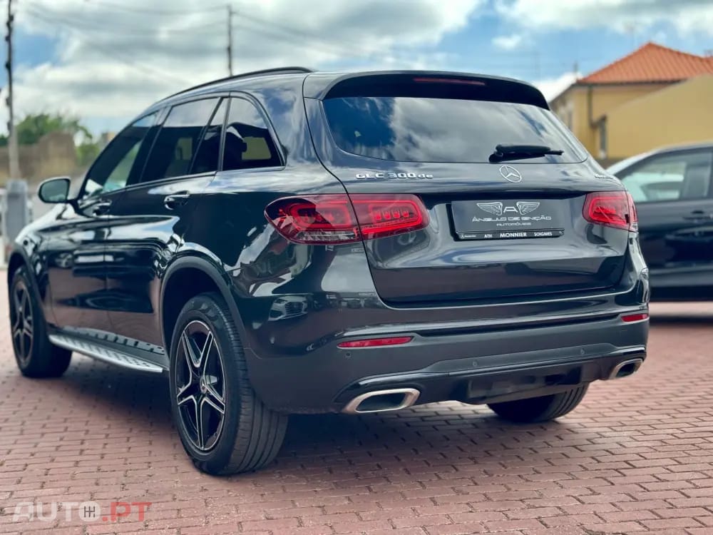 Mercedes-Benz GLC 300 de Coupe 4Matic 9G-TRONIC AMG Line