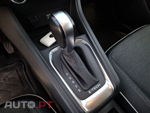 Renault Captur Captur Hibrido 1.6 E-Tech Intens | 143cv| 5P | 5L