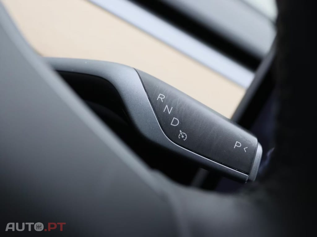 Tesla Model 3 Standard RWD Plus 92%