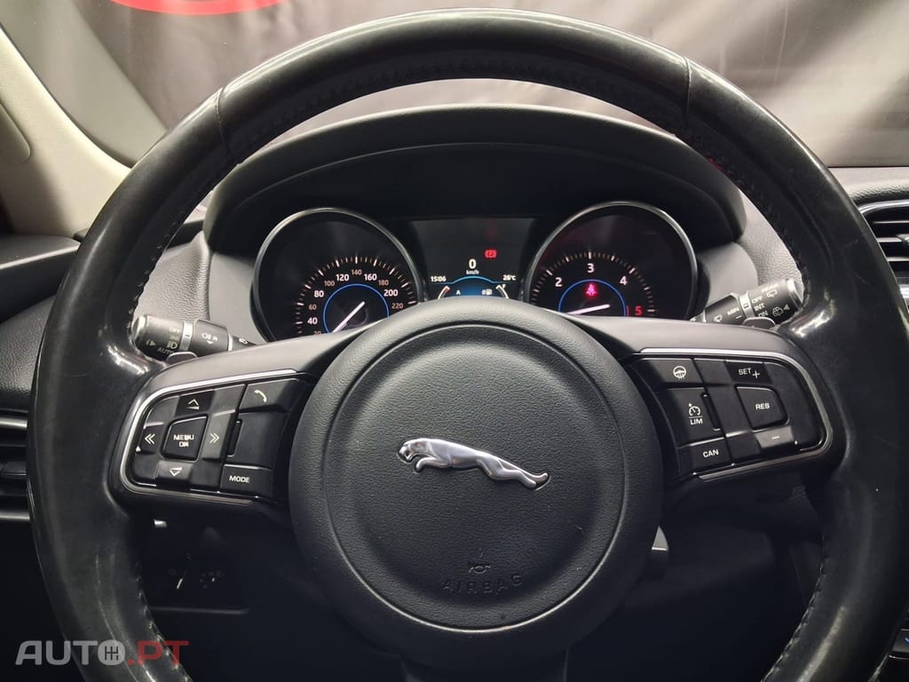 Jaguar F-Pace 2.0 i4D R-Sport Aut.