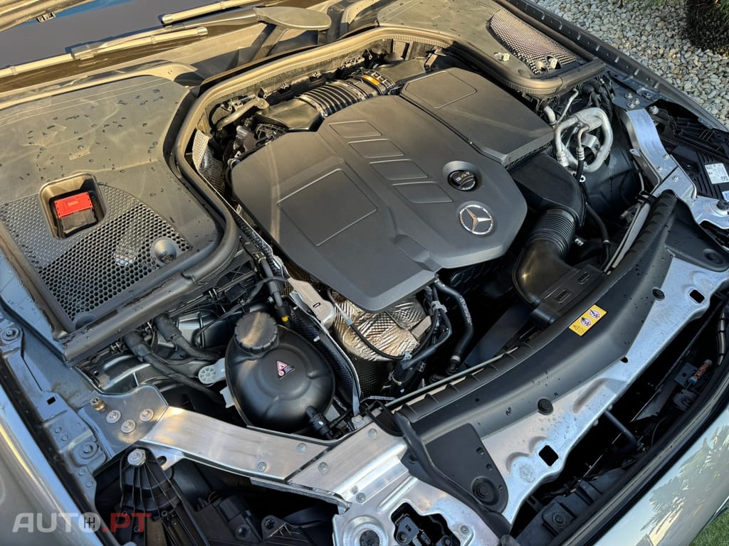 Mercedes-Benz E 220 d AMG Line 7L