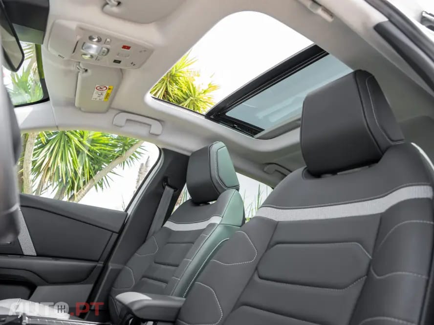 Citroen e-C4 X 50 kWh Shine