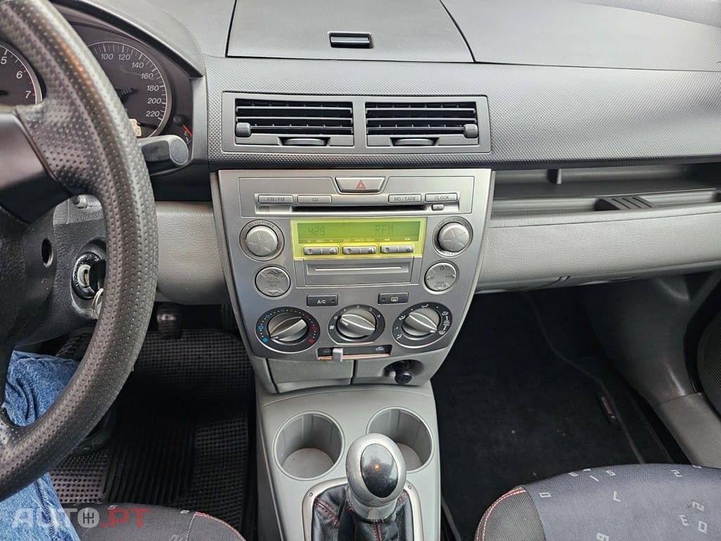 Mazda 2 1.25 Comfort + AC