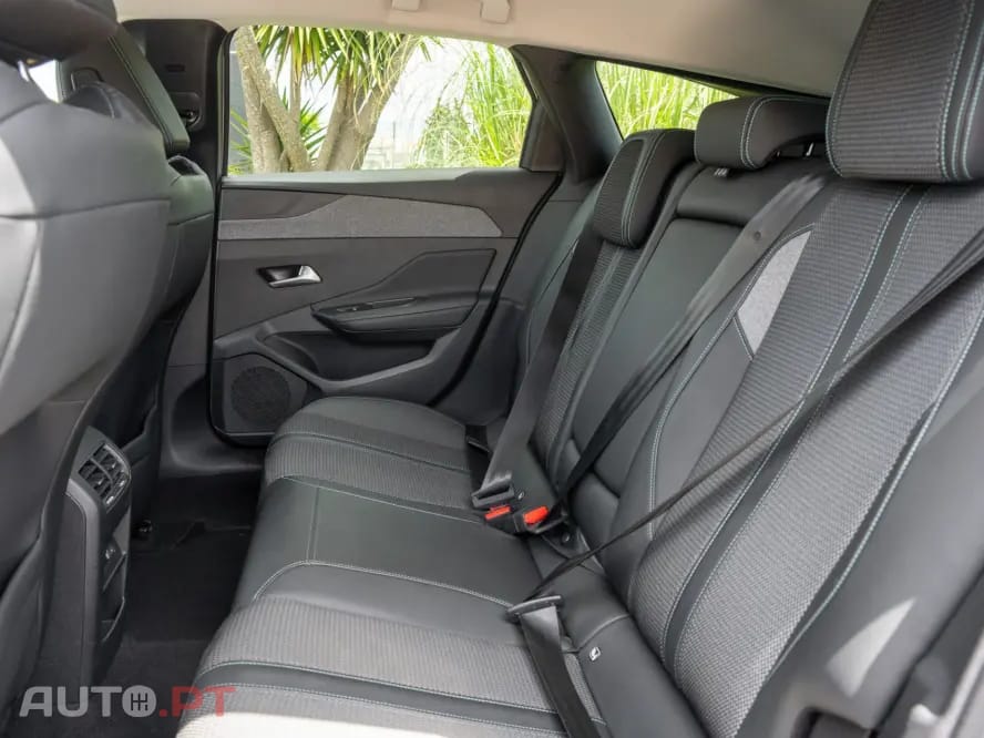 Peugeot 308 SW 1.6 Hybrid Allure e-EAT8