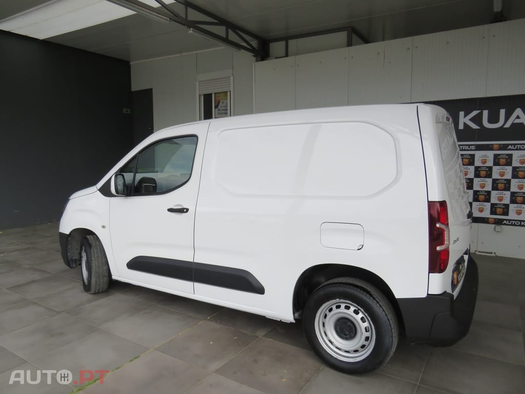 Opel Combo 1.5 CDTi L1H1 Enjoy