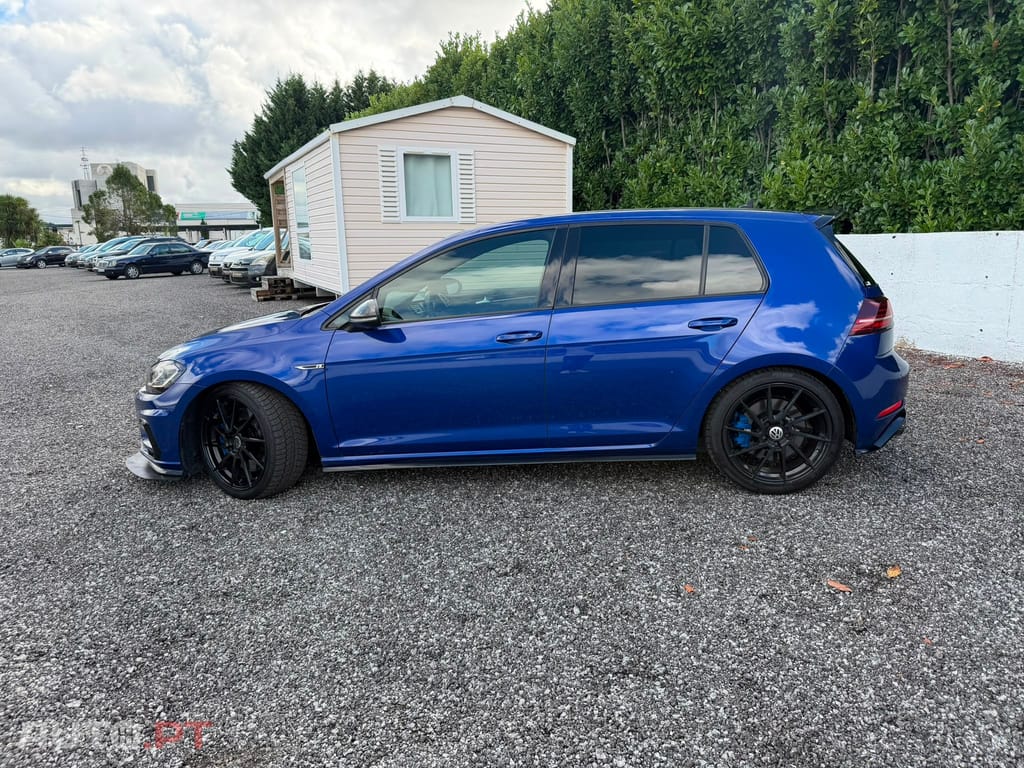 Volkswagen Golf R 4Motion (BlueMotion ) DSG