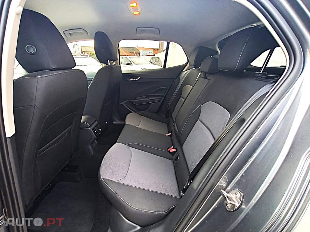 Skoda Fabia 1.0 TSI Selection DSG
