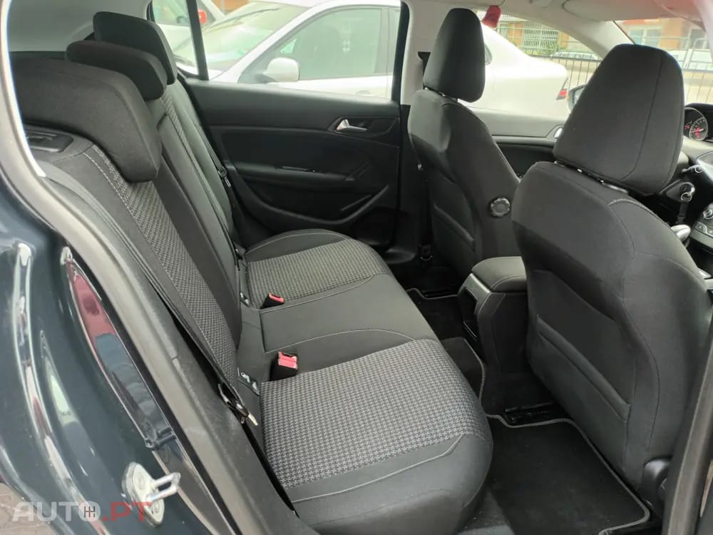 Peugeot 308 1.6 BlueHDi Style