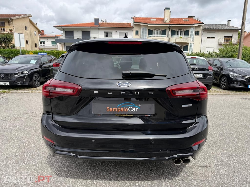 Ford Focus SW 1.0 EcoBoost MHEV ST-Line