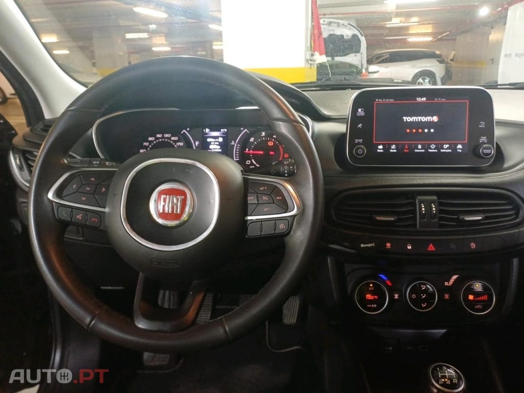 Fiat Tipo 1.3 M-Jet Lounge