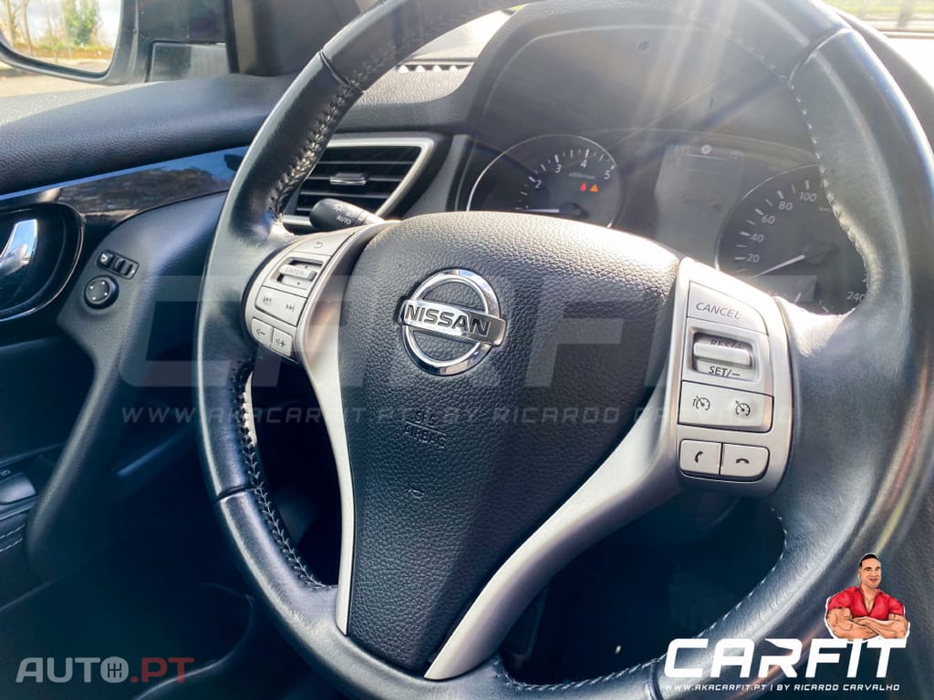 Nissan Qashqai 1.2 DIG-T N-Connecta RS+PS 18 Xtronic