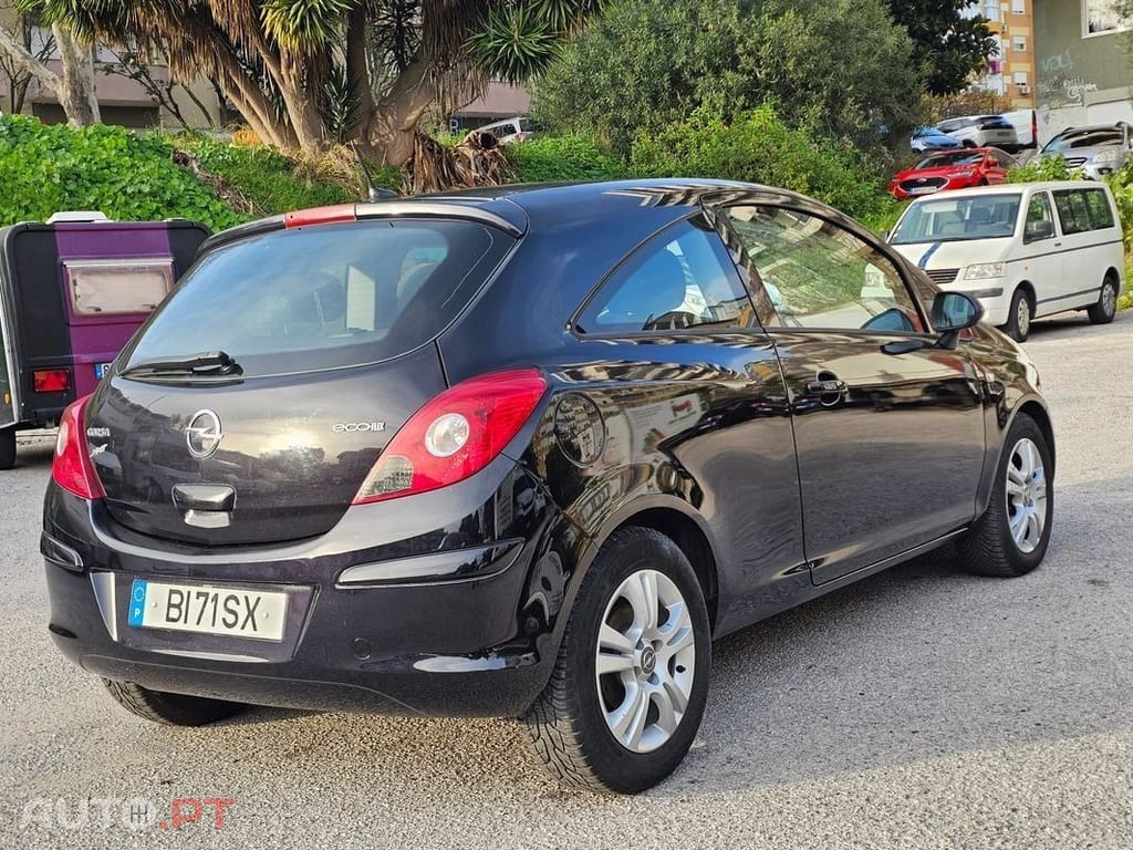 Opel Corsa 1.3 CDTi All Black