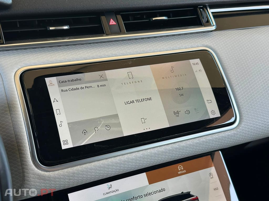 Land Rover Velar P400e R-Dynamic