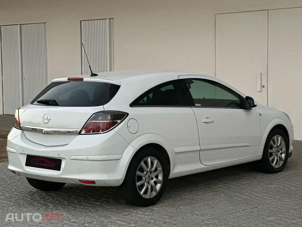 Opel Astra GTC 1.7 CDTI DPF Sport
