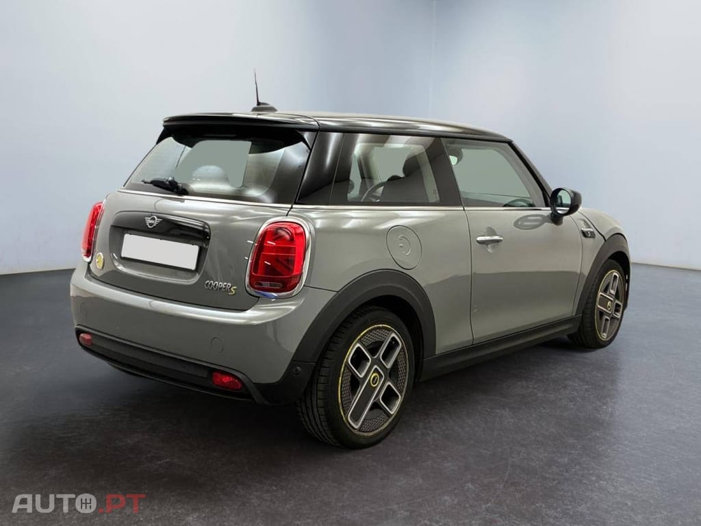MINI Electric Cooper SE Premium Edition