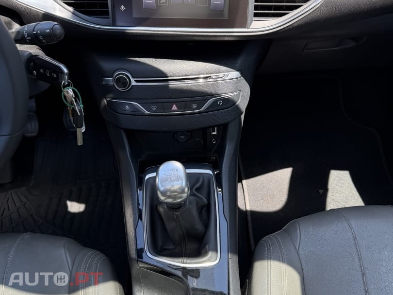 Peugeot 308 SW 1.6 BlueHDi Allure