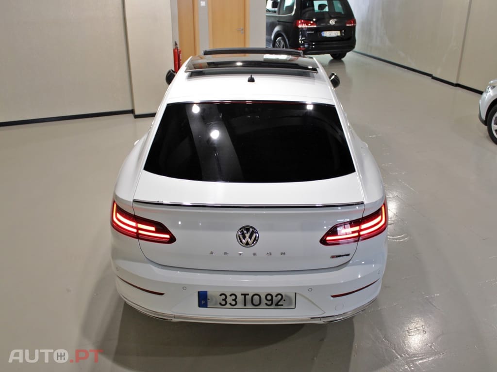 Volkswagen Arteon 2.0 TDI R-Line DSG 4Motion