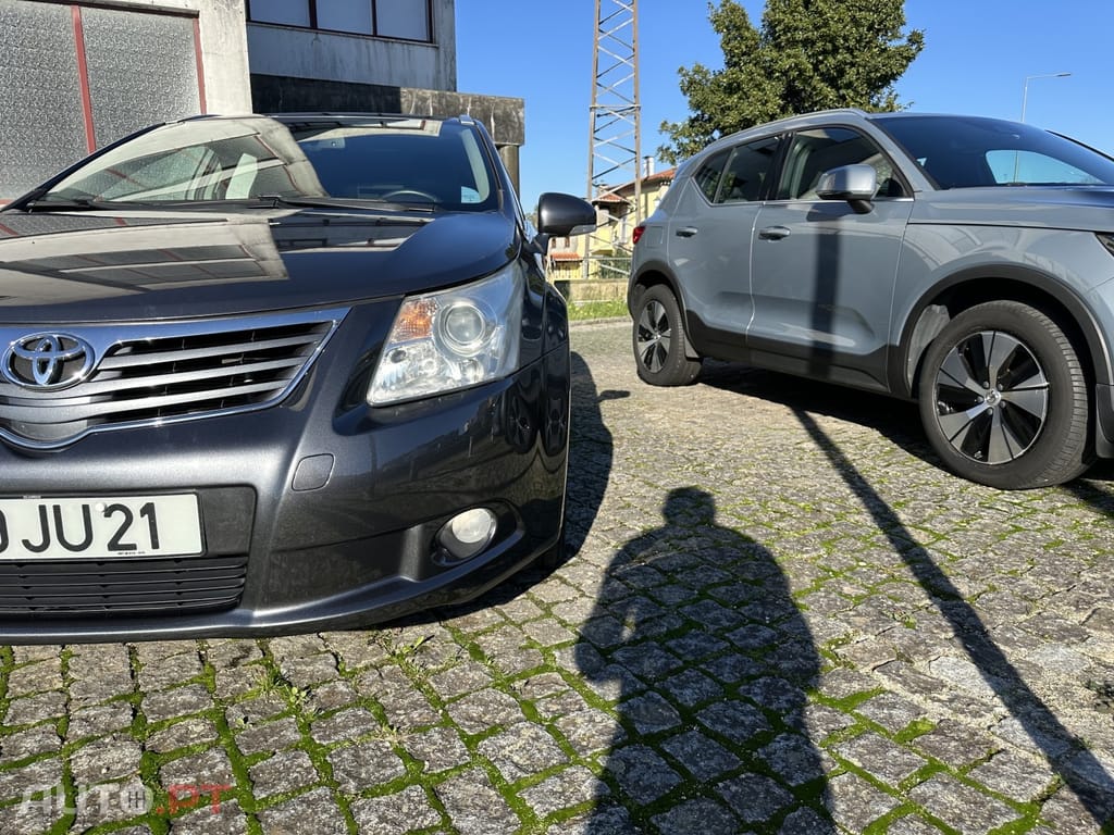Toyota Avensis SD 2.0 D-4D Exclusive +Pele+GPS