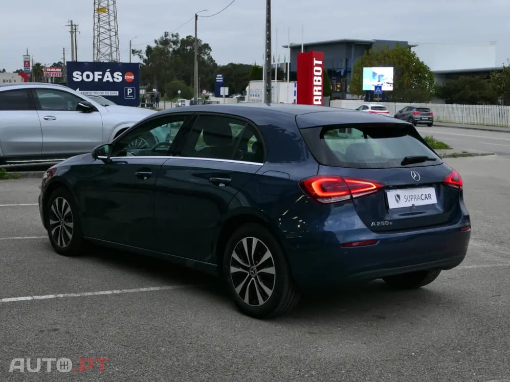 Mercedes-Benz A 250 e Style Plus