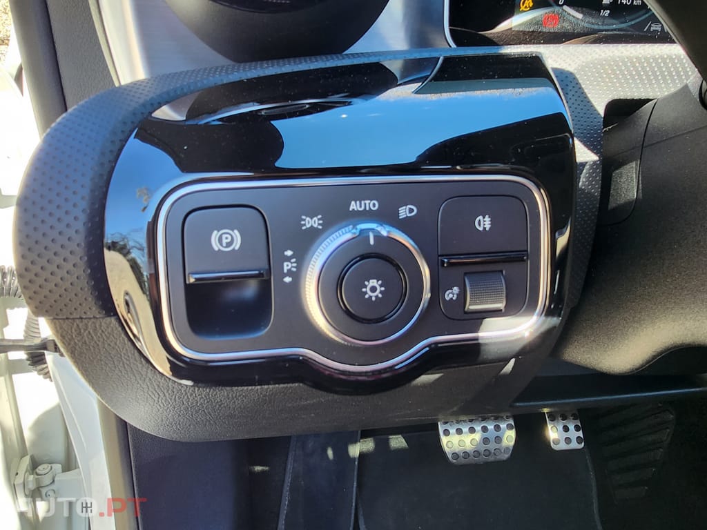 Mercedes-Benz CLA 180 d Shooting Brake Style Aut.