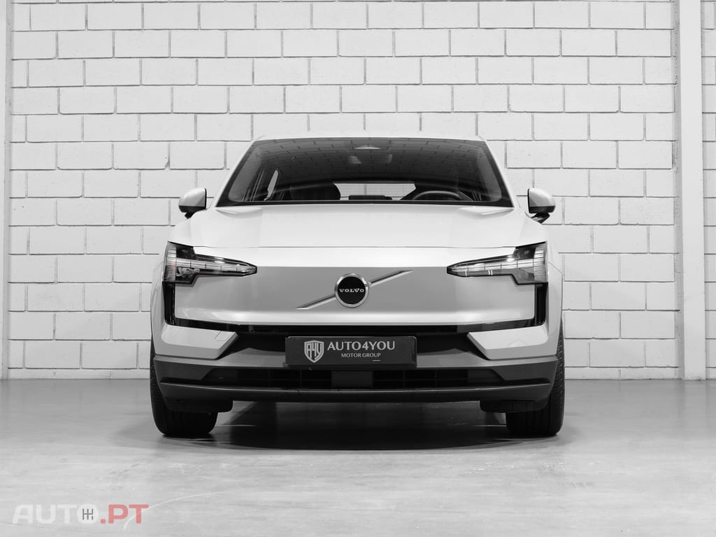 Volvo EX30 69 kWh Single Motor Extended Range Core