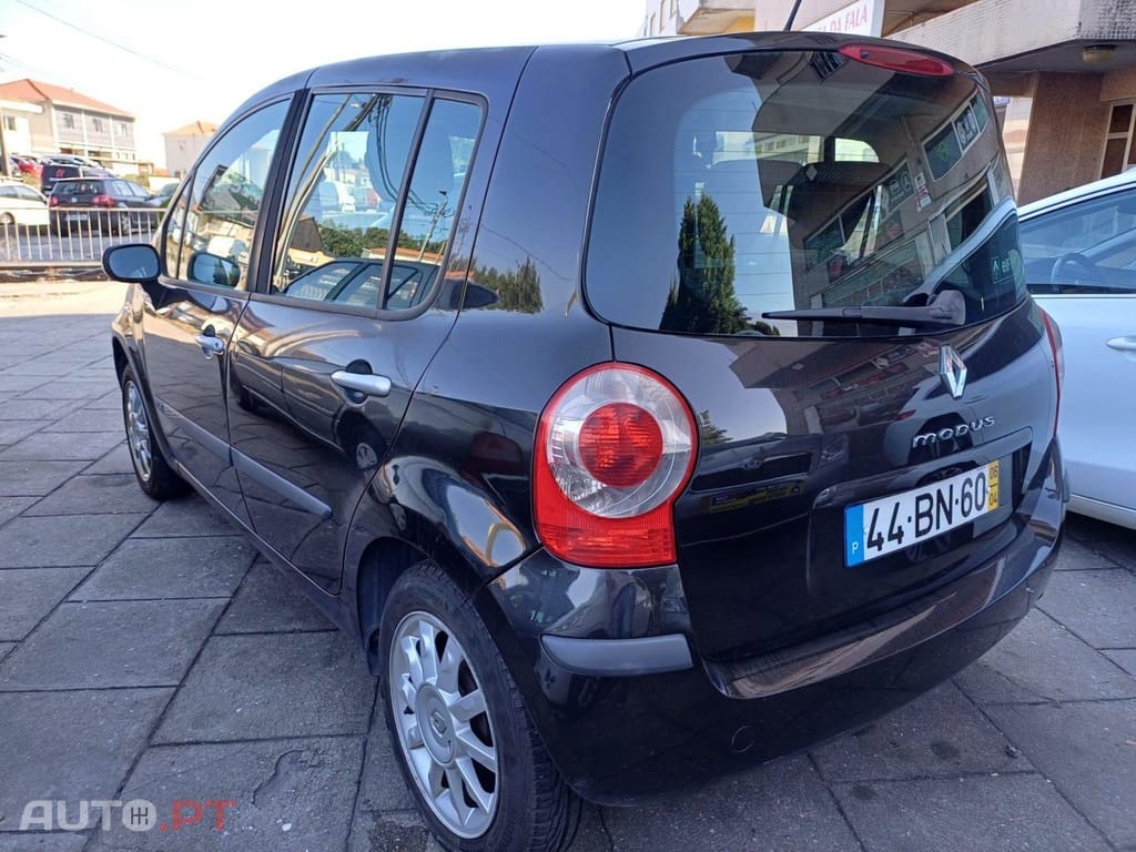 Renault Modus 1.2 Confort — fotografia 3