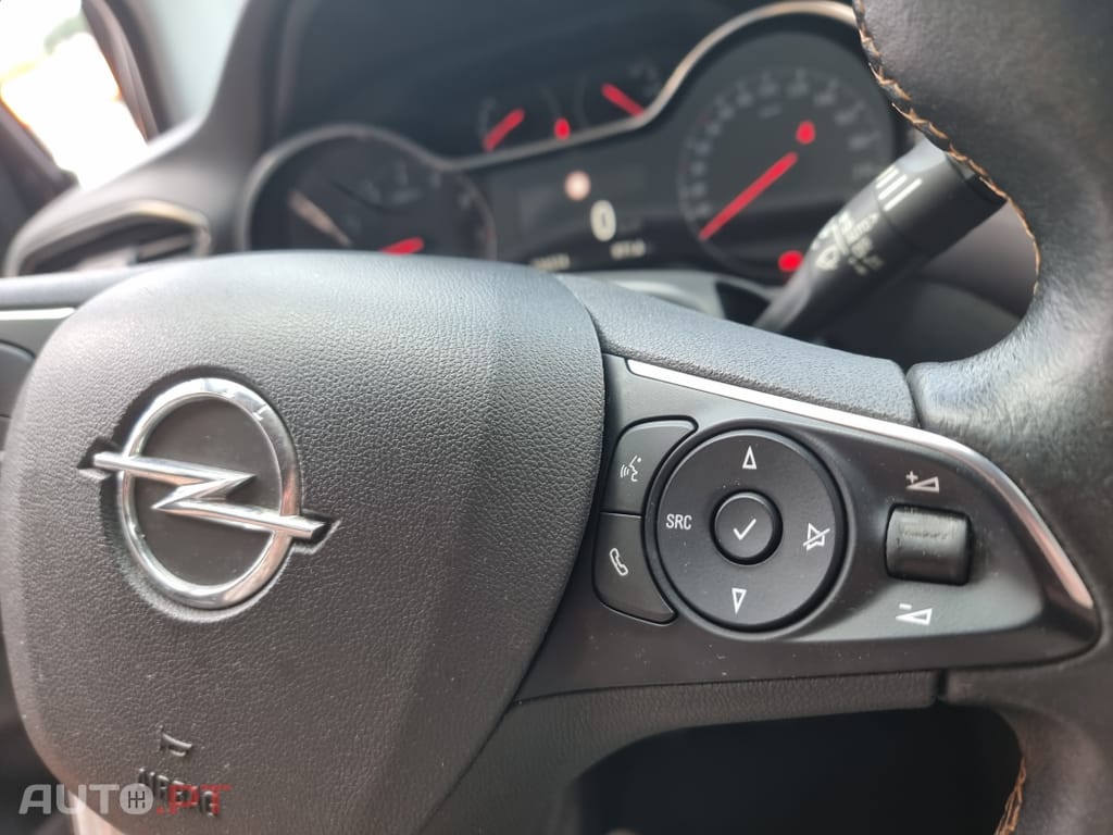 Opel Crossland X 1.2 Edition