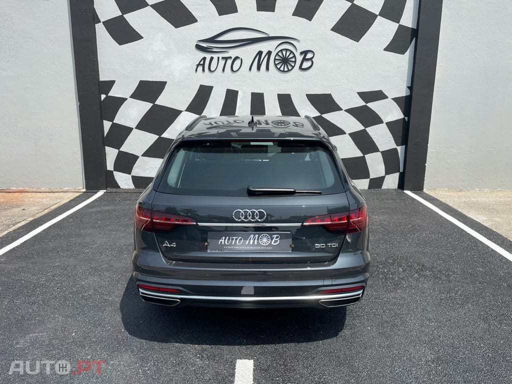 Audi A4 Avant 30 TDI Advanced S tronic